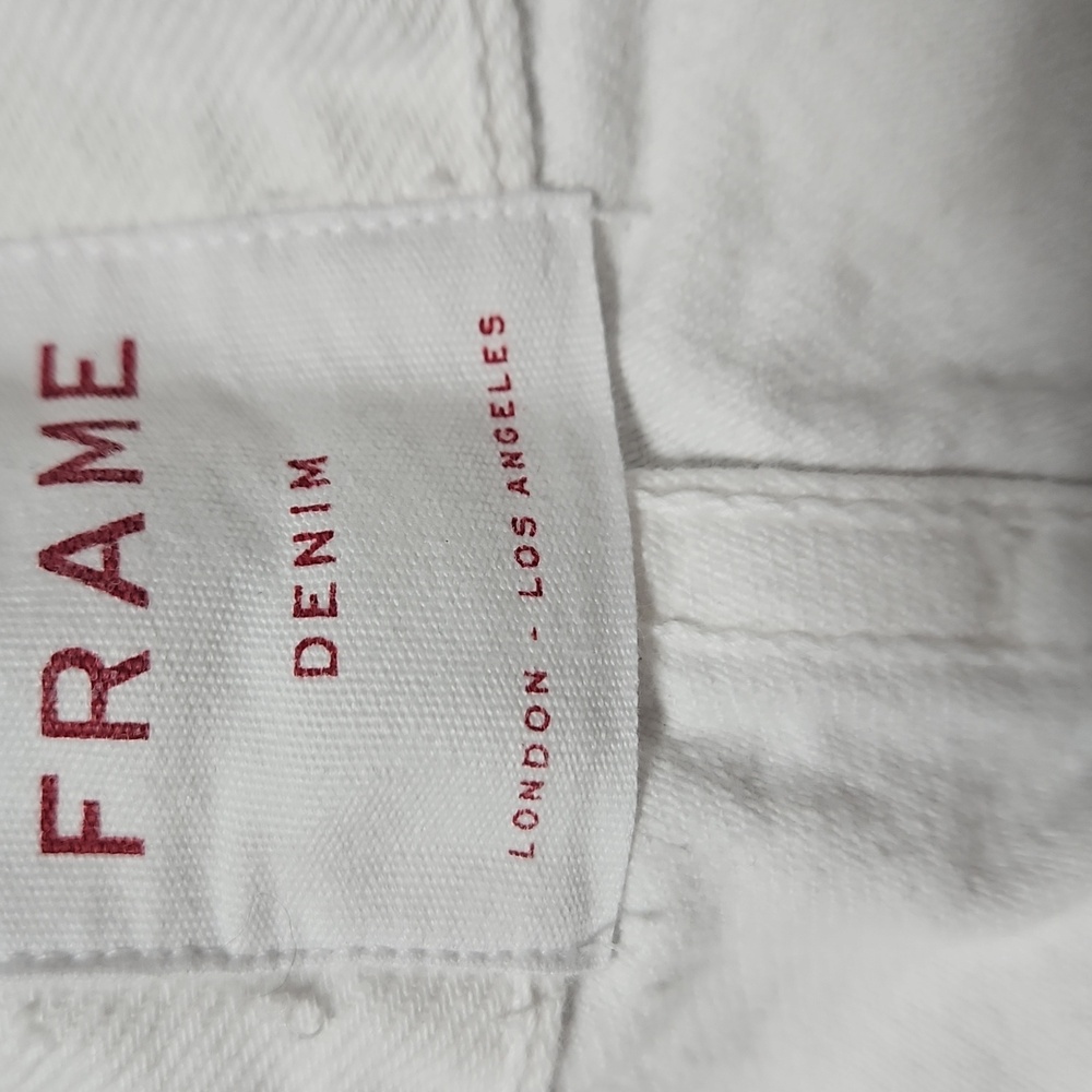 Frame Shorts White